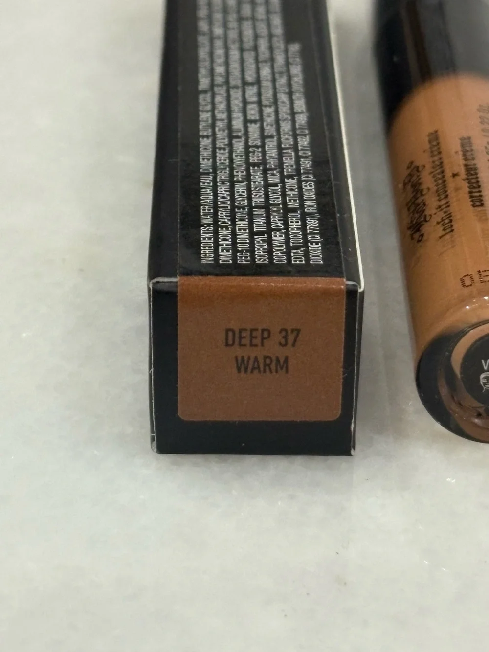 KVD Kat Von D Lock It Concealer Deep 37 Warm 0.22oz